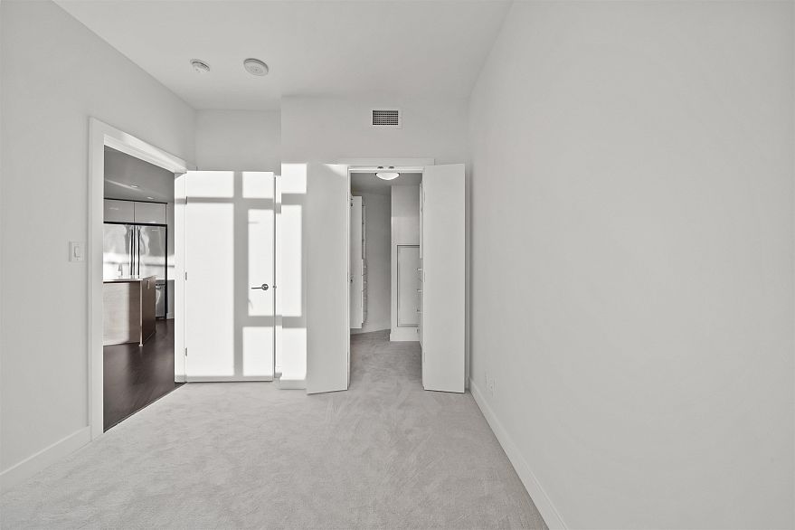 717 3557 Sawmill Crescent