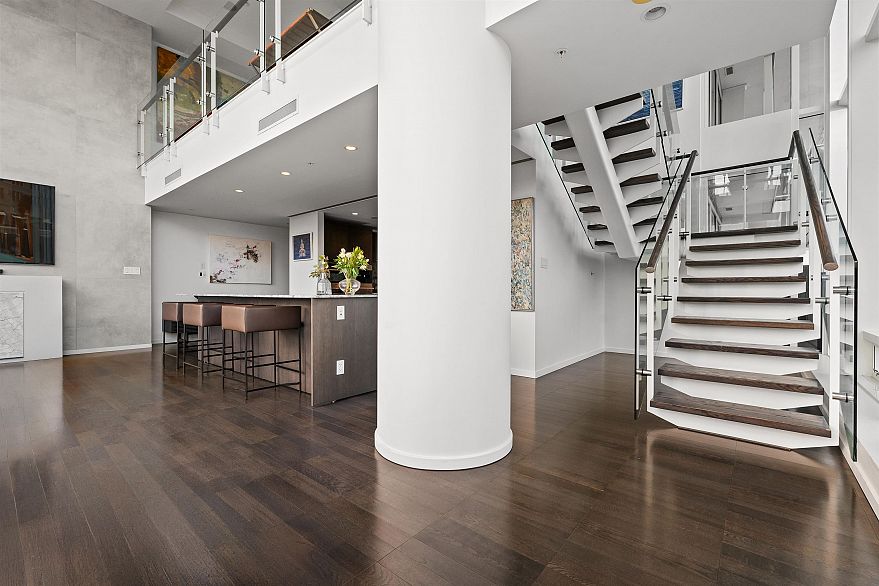 2603 1011 W Cordova Street