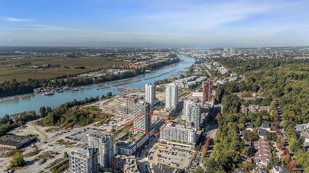 711 8580 River District Crossing
