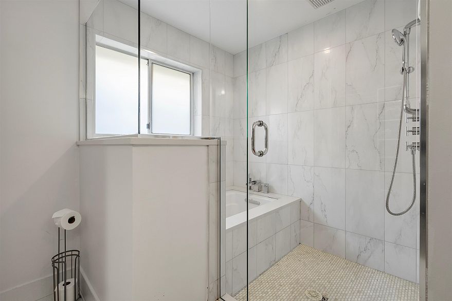 35 W 15th Avenue