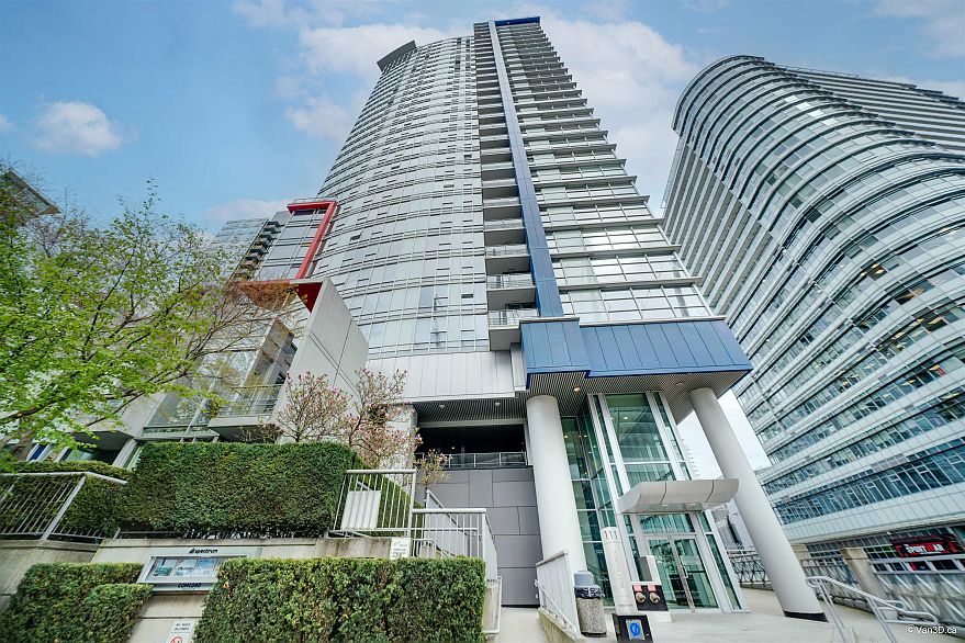 1509 111 W Georgia Street