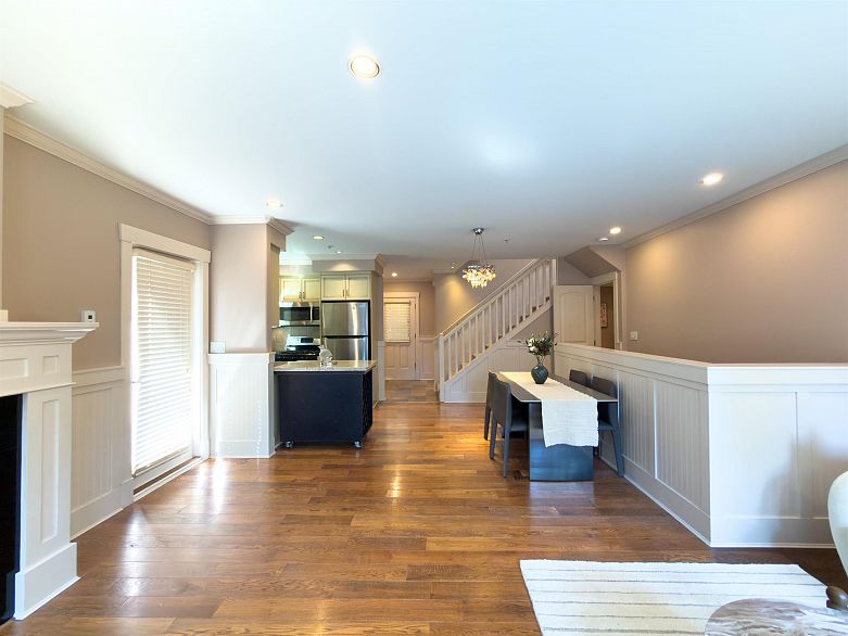208 W 13th Avenue