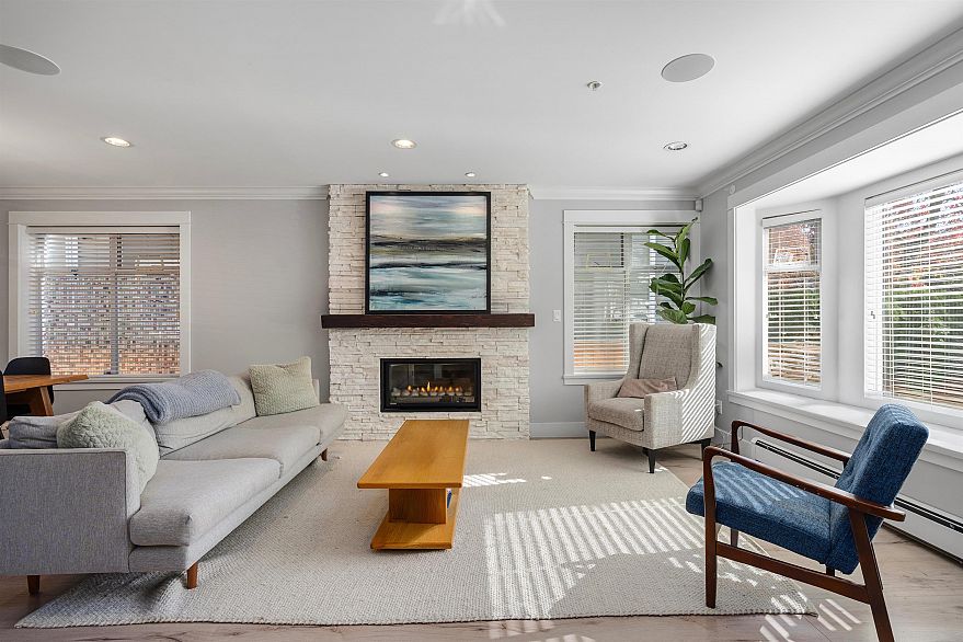 35 W 15th Avenue