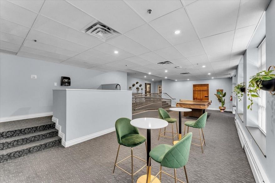 701 1010 Burnaby Street