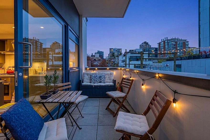 401 1510 W 6th Avenue