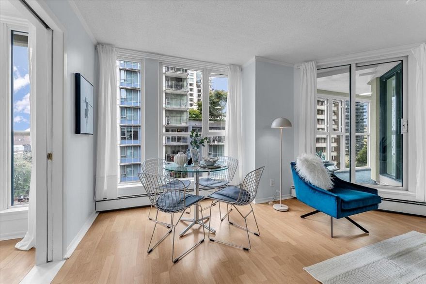 701 1010 Burnaby Street
