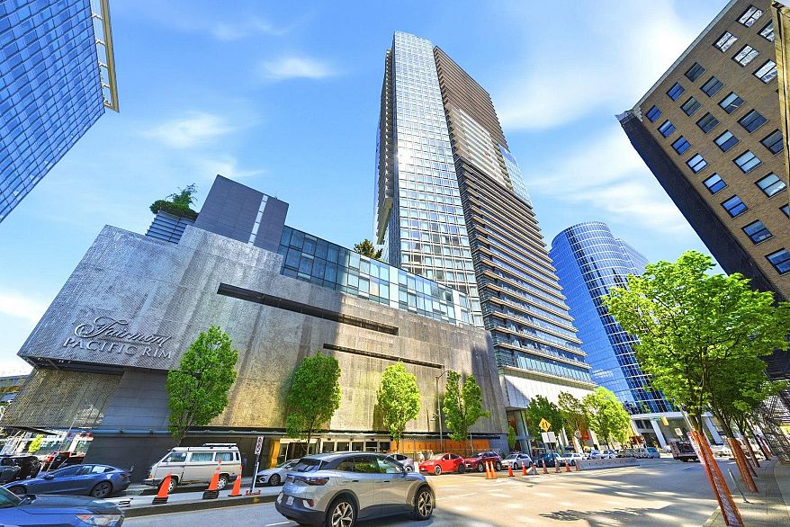 2301 1011 W Cordova Street