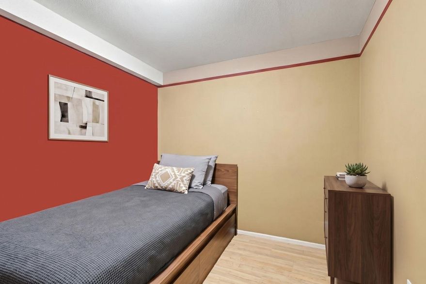 223 760 Kingsway