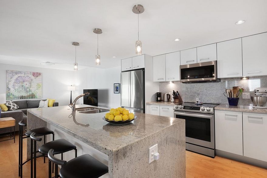 805 W 14th Avenue