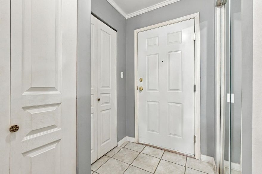 223 760 Kingsway