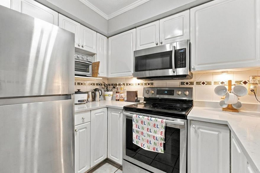 223 760 Kingsway