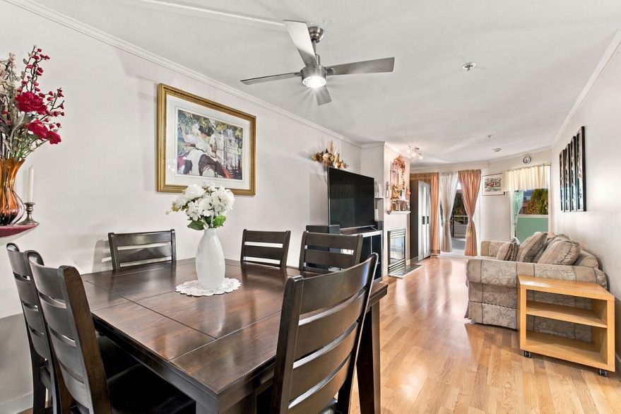 223 760 Kingsway