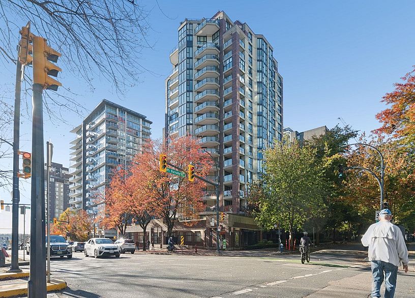 1403 1010 Burnaby Street