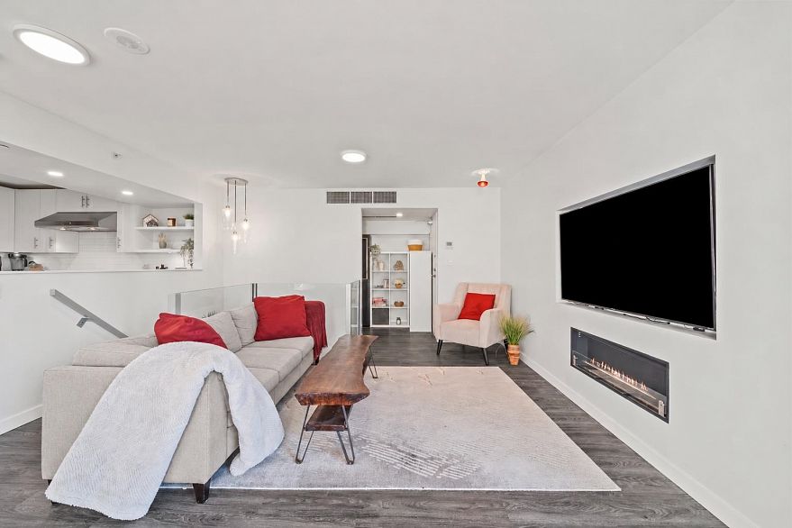 1704 488 Helmcken Street