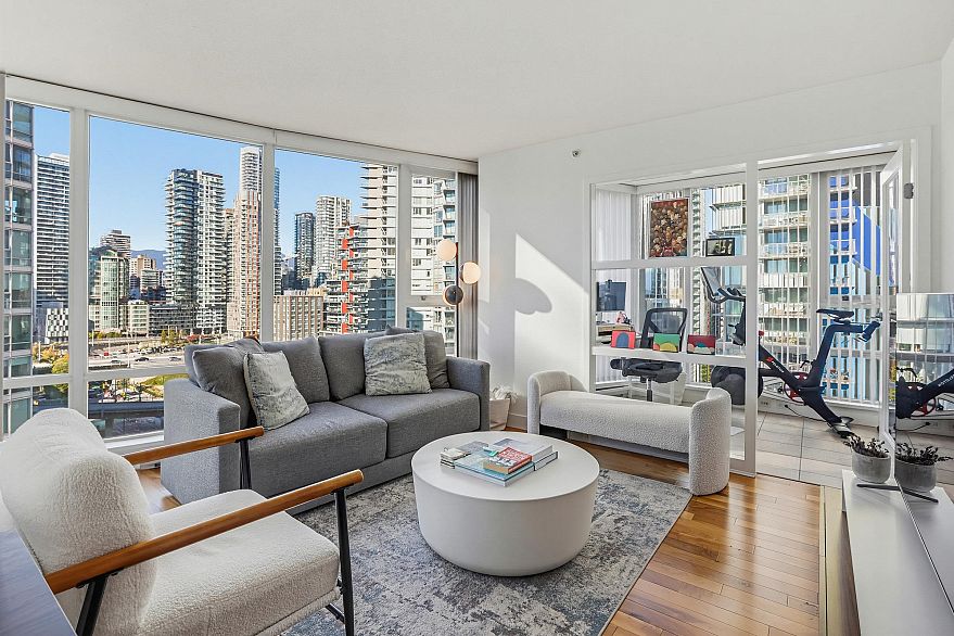 1906 1438 Richards Street