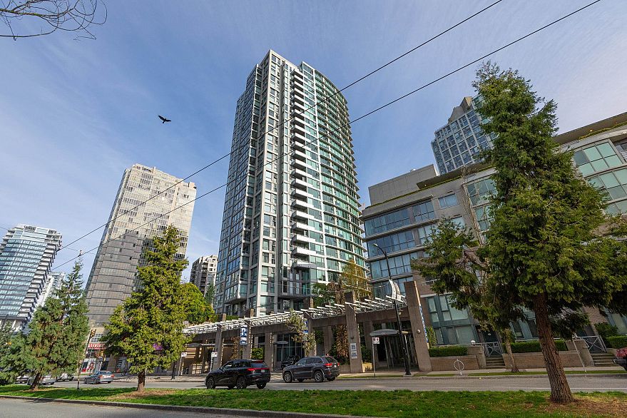 2006 1008 Cambie Street