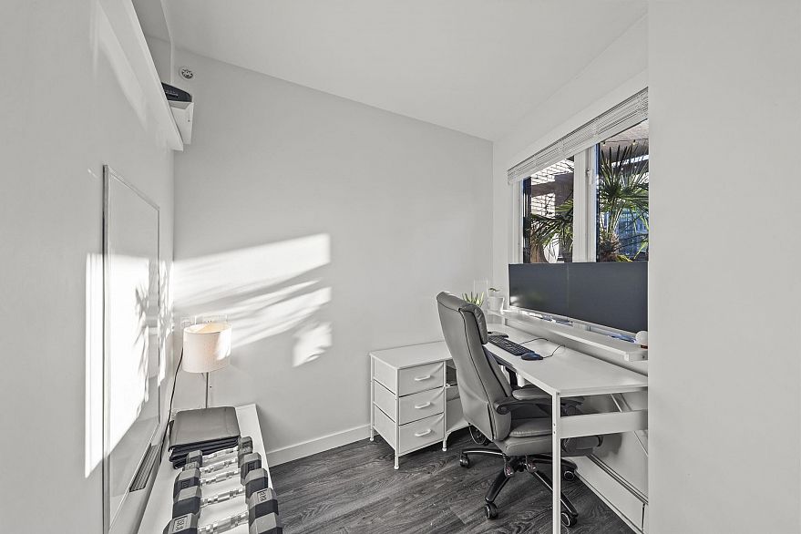 1704 488 Helmcken Street
