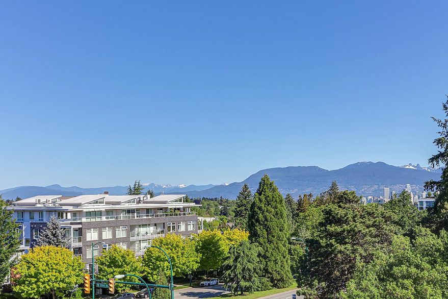 404 4908 Cambie Street