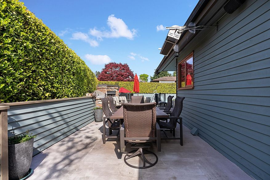3850 Point Grey Road