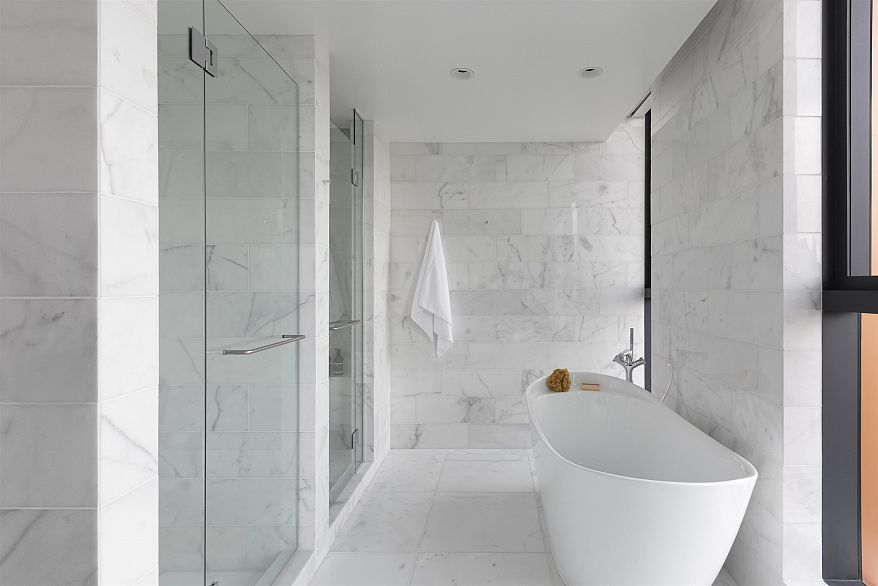 3301 1408 Robson Street