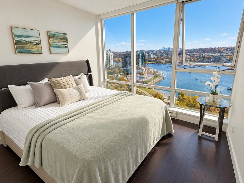 2501 1408 Strathmore Mews