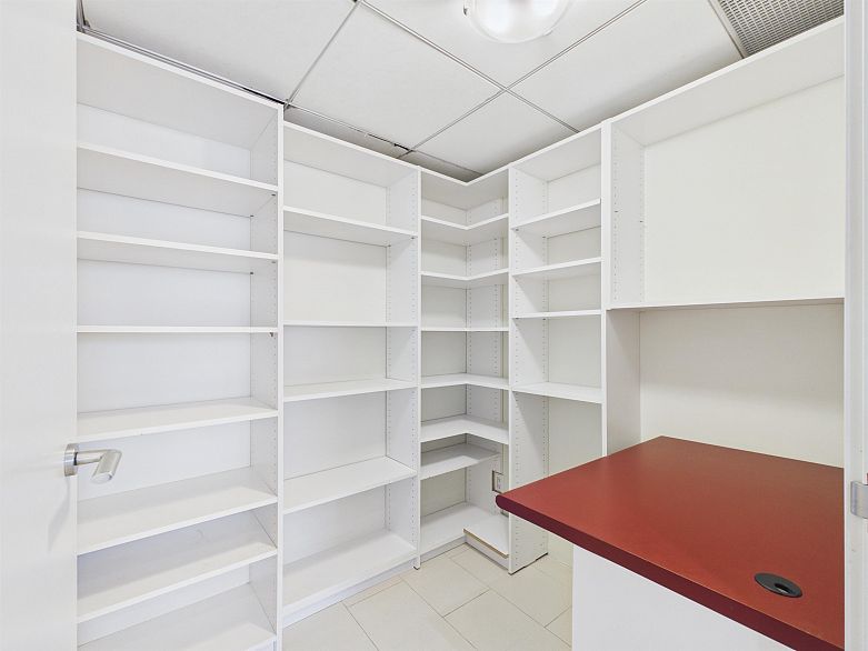 2403 1077 W Cordova Street