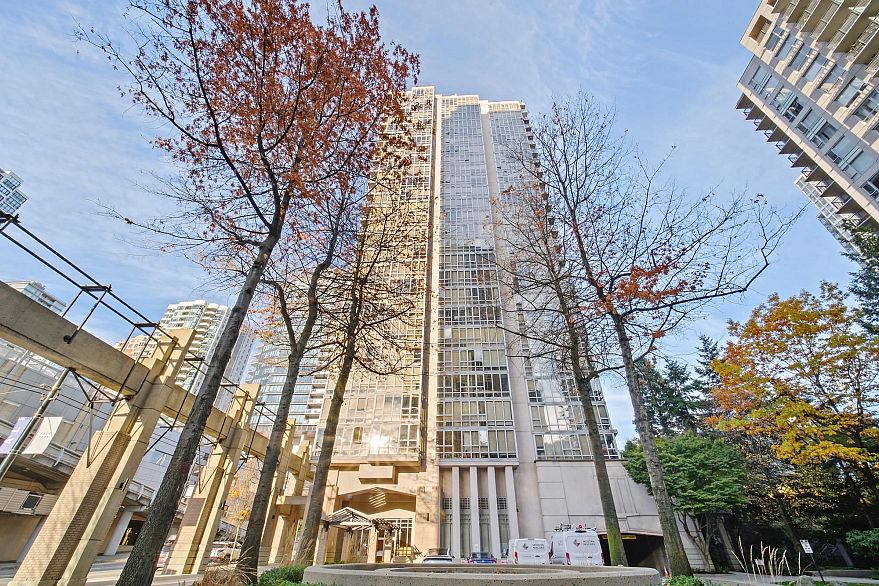 2306 930 Cambie Street