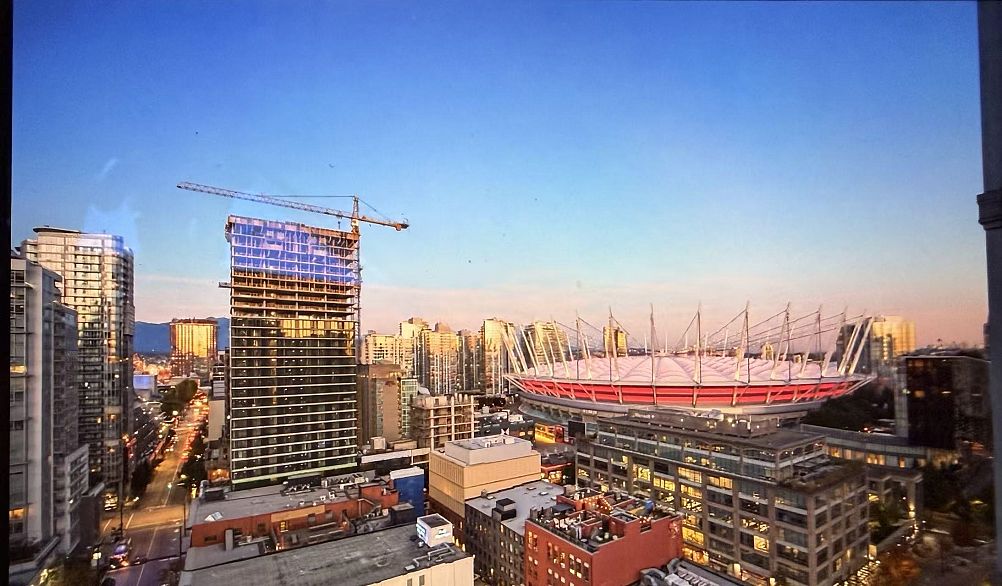 2306 930 Cambie Street