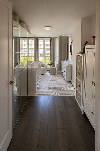 608 1228 Marinaside Crescent