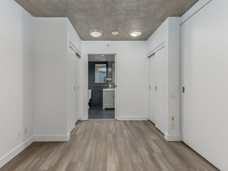 204 128 W Cordova Street