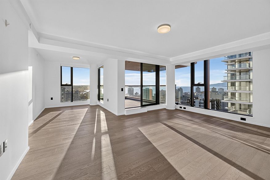 2601 1408 Robson Street