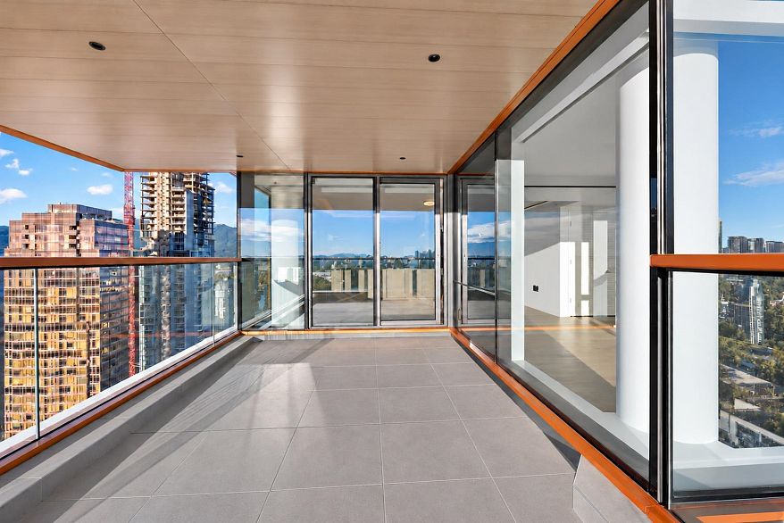 2601 1408 Robson Street
