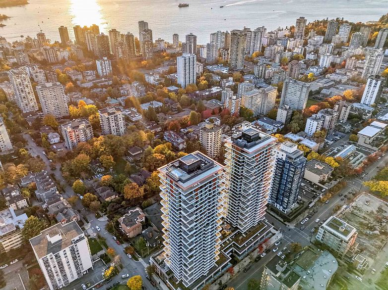 2601 1408 Robson Street