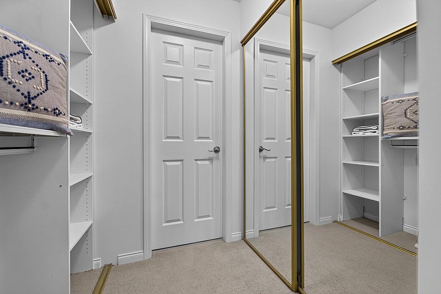 208 2288 W 12th Avenue