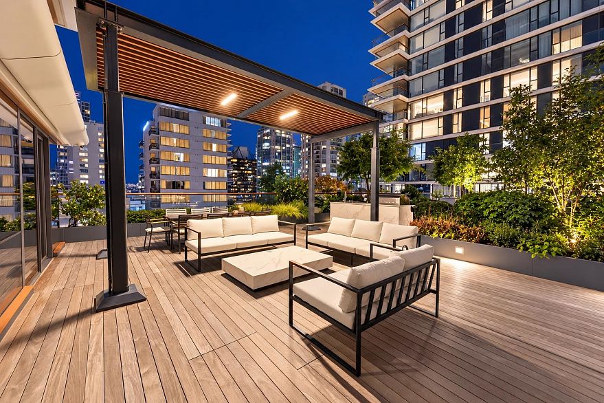 2601 1408 Robson Street