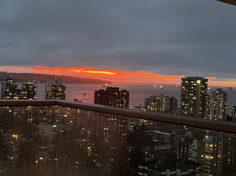 2601 1408 Robson Street