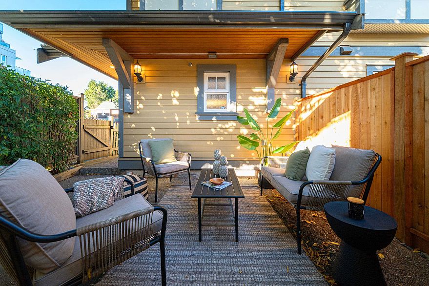 2418 St. Catherines Street