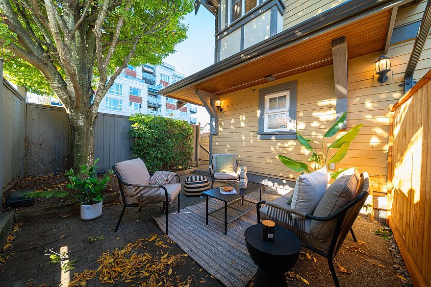 2418 St. Catherines Street