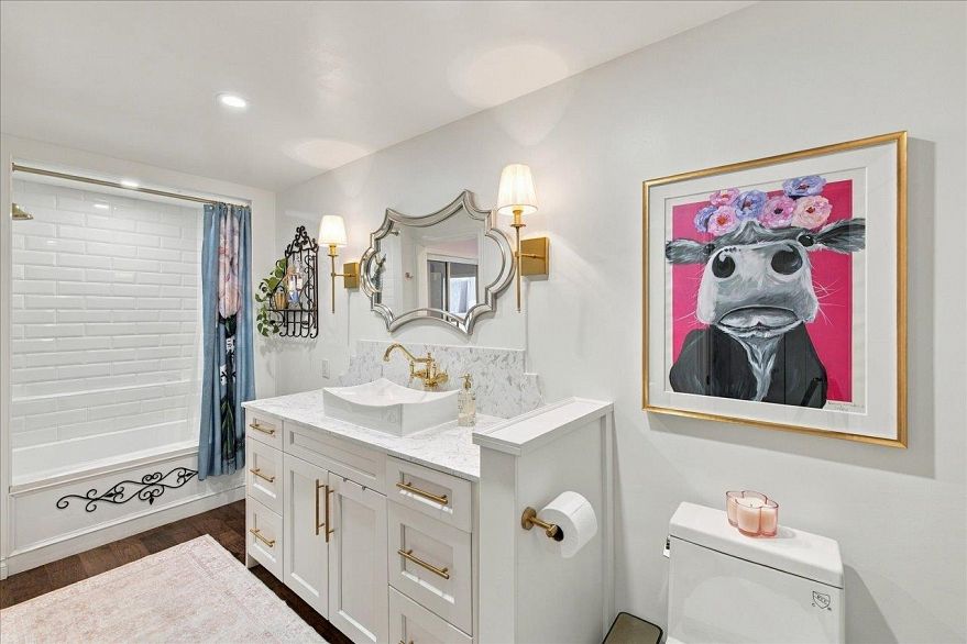 405 1502 Island Park Walk