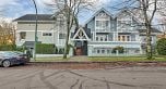 204 3189 CAMOSUN STREET