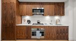 111 2550 GARDEN DRIVE, Vancouver BC V5N 4X6