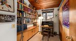 6821 Laurel Street