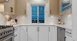 978 E 13TH AVENUE, Vancouver BC V5T 2L7