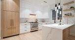 2833 Oliver Crescent