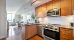 305 2008 E 54TH AVENUE, Vancouver BC V5P 1Y6