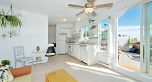319 760 KINGSWAY, Vancouver BC V5V 3C1