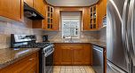 830 E 10TH AVENUE, Vancouver BC V5T 2B1
