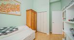 301 198 AQUARIUS MEWS, Vancouver BC V6Z 2Y4