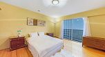 137 W Woodstock Avenue