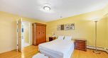 137 W Woodstock Avenue